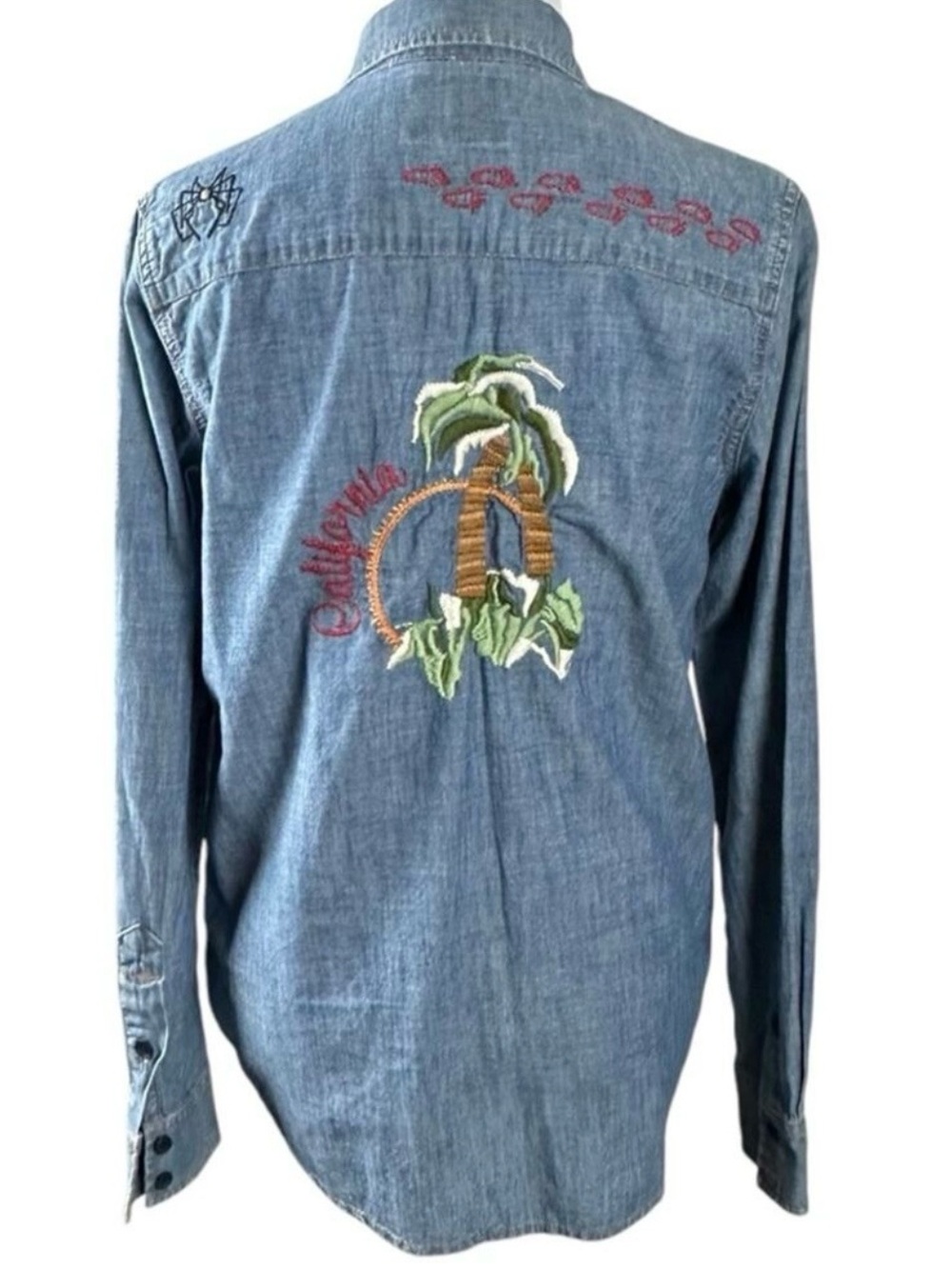 Retro Y2K Lucky Brand Western Embroidered Tattoo Denim Shirt Small California